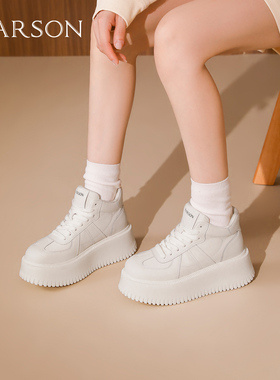 哈森时尚厚底增高休闲板鞋高帮鞋舒适女鞋2025冬新品HWCA250117