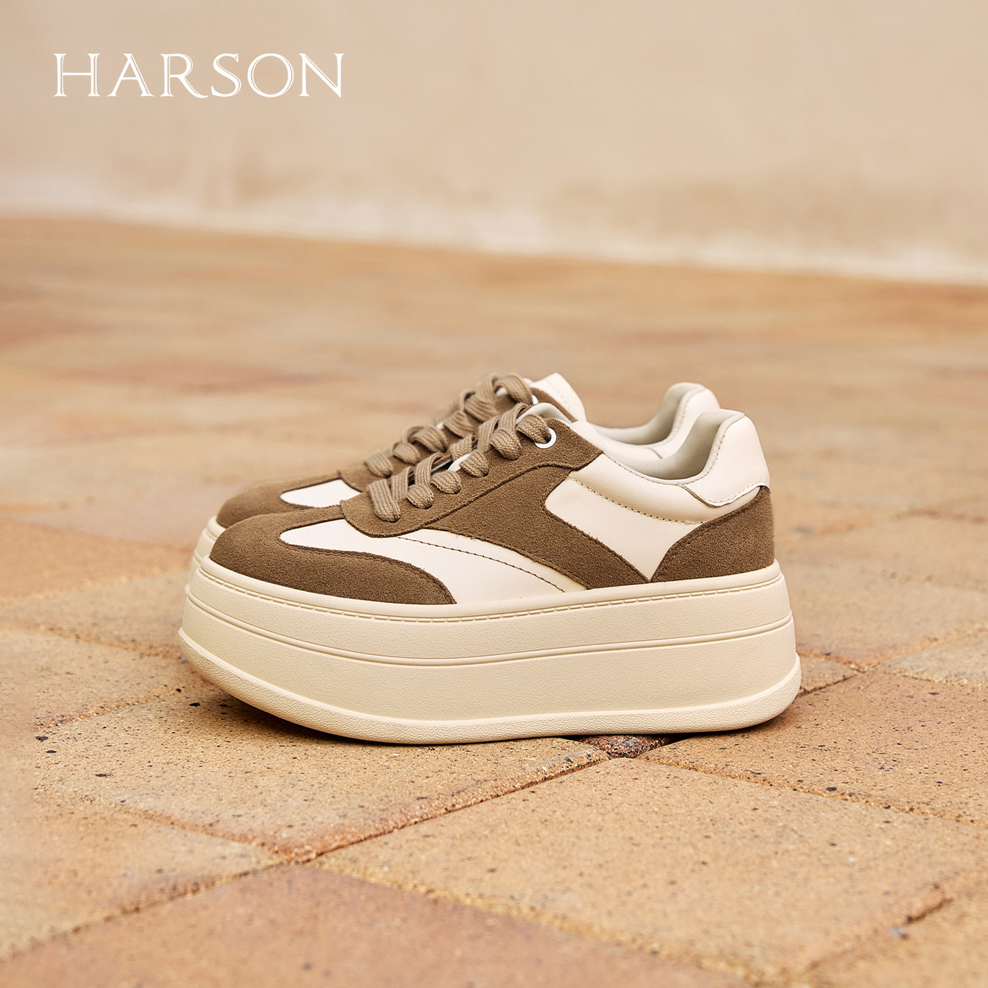 哈森时尚休闲板鞋厚底增高撞色舒适小白鞋女2025冬新品HWCA250113,女鞋,时尚休闲鞋,淘宝优惠券,粉丝福利购,淘宝优惠卷