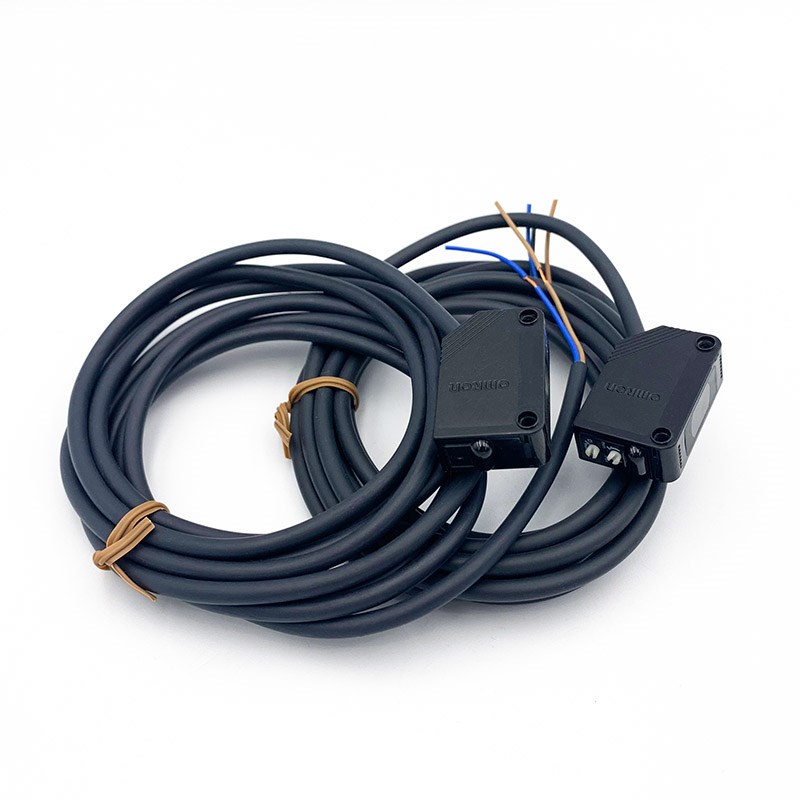 原装光电开关E3Z-D61K/LS63/L86/D67/D82S/L61-2M传感器