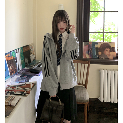 东京岁时记jk刺绣初秋灰色卫衣开衫拉链宽松舒适秋季学院风外套女