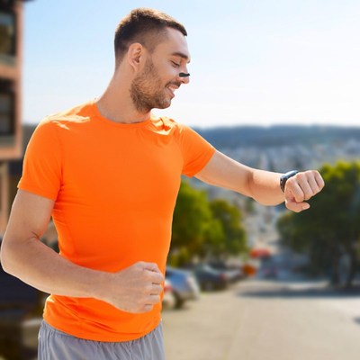 鼻腔呼吸扩张器intake磁吸性鼻带贴片鼻子鼻孔通气扩鼻呼吸神器