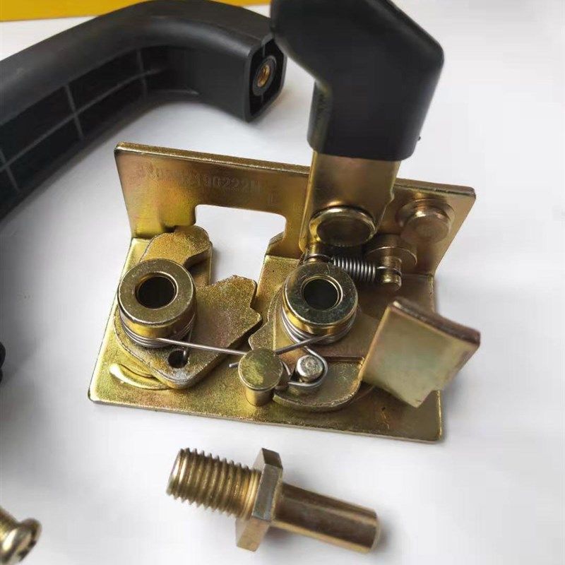 临工装载机953NL955F 956F左开门锁右门锁块门把手锁芯配件,五金/工具,装载机,淘宝优惠券,粉丝福利购,淘宝优惠卷