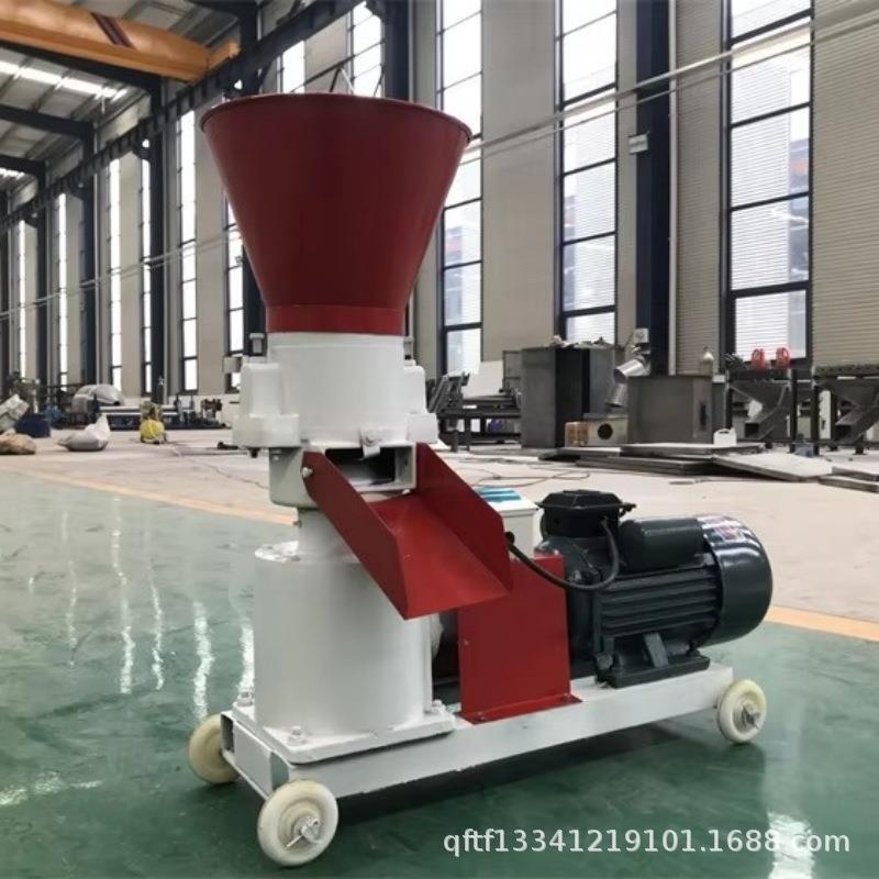 玉米麸皮加工饲料机鸡鸭鱼兔子用平模造料机家用型颗粒饲料机