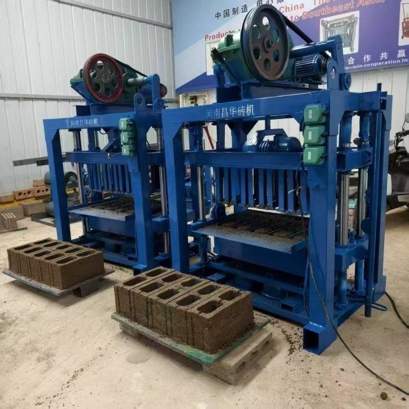 水泥制砖机面包铺路植草砖彩色8字砖成型机人行道荷兰砖机厂家