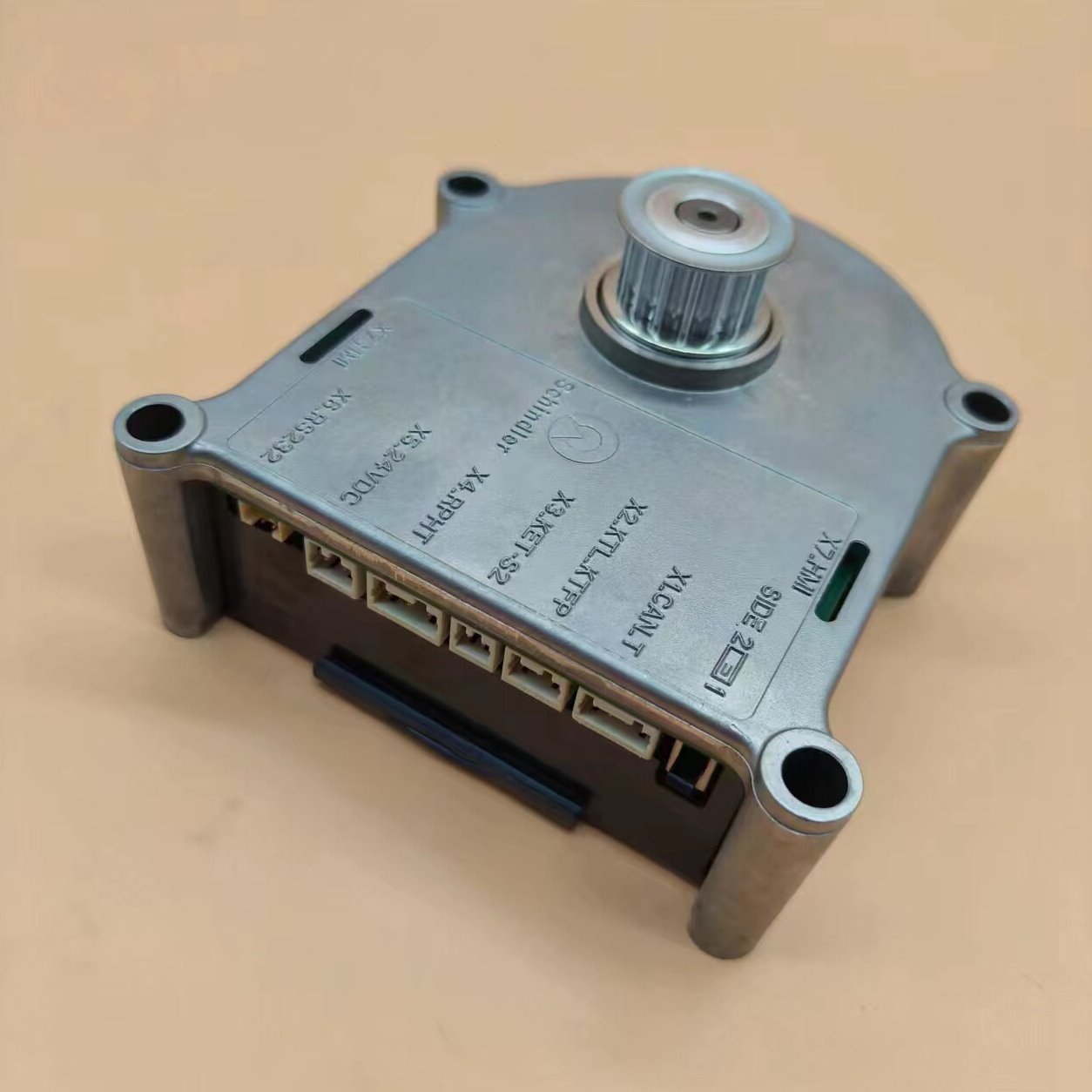 电梯V15门机马达ID:59353550 DDE-V15.3全新现货质保