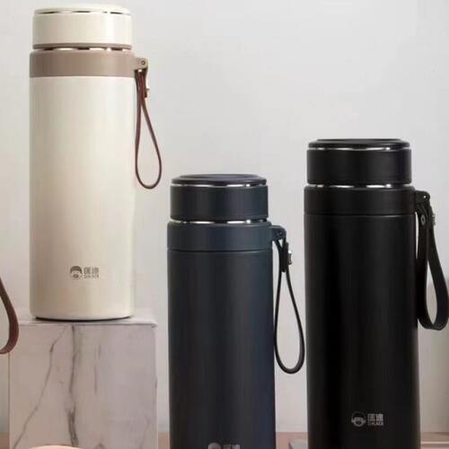 匡迪大容量茶水分离保温杯男便携泡茶杯620ml水壶不锈钢吊带水杯