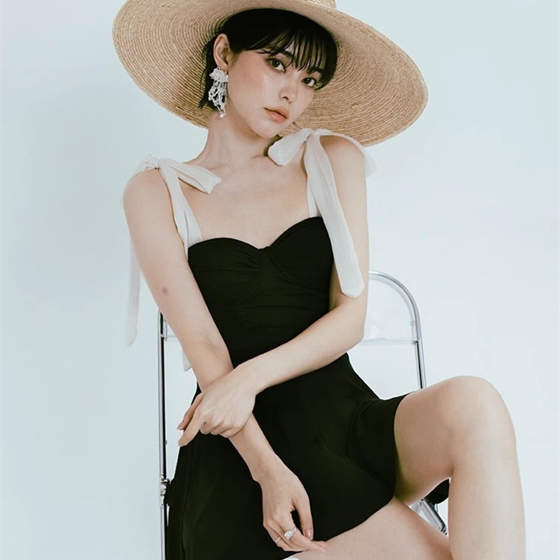 泳衣女款2023新款微胖女孩遮肉大码保守聚拢显瘦遮肚子吊带泡温泉