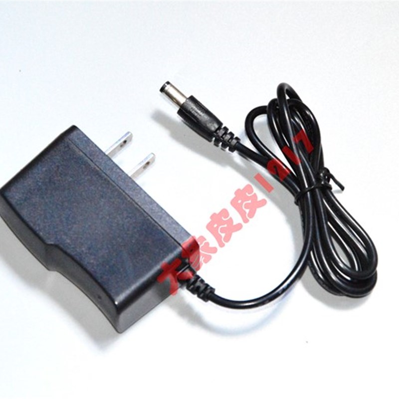 微笑鲨SS-8001 探照灯圆孔充电器 雅格屹佰YG-5872