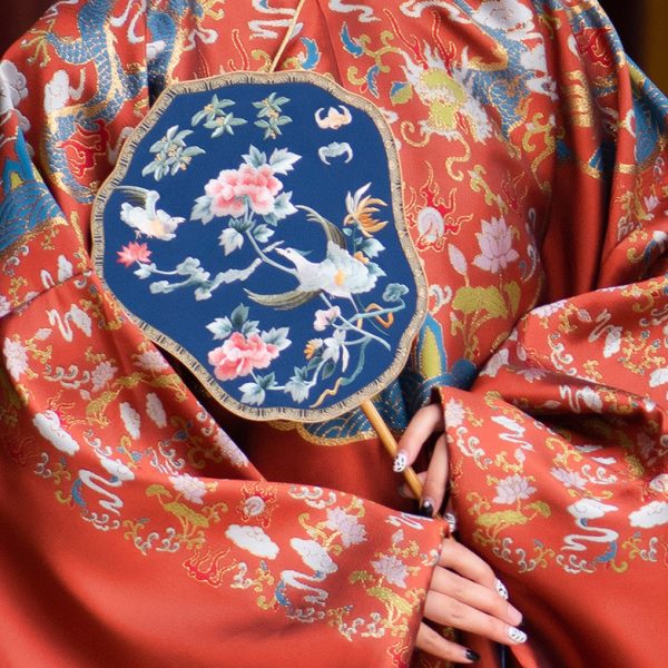 韵彩绣艺 扇子古风女宫扇 双面刺绣流苏汉服团扇手工绣花扇宫廷扇