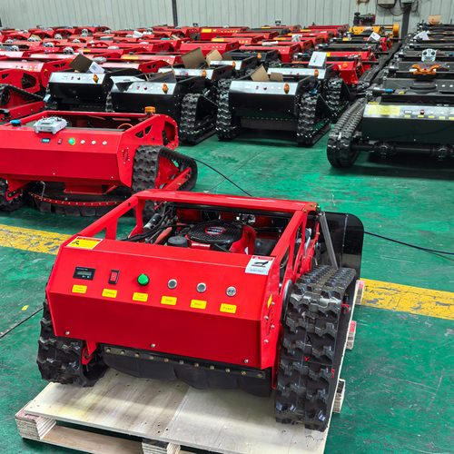 200m遥控ZY-550S遥控履带式除草机7.5HP2000㎡/h农田高效除草机
