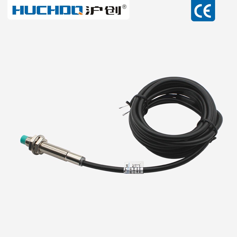 金属感应接近开关LJ8-4-Z/X/Y//AY/EMX三线P常开24V远距离