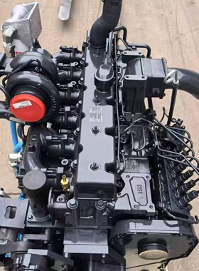 柴油发动机SA6D114E-2，260马力配小松PC300-7 六缸四冲程