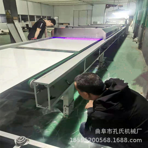 自动吸盘对齐玻镁彩钢板平贴机连续作业性能稳定pvc膜冷胶贴面机
