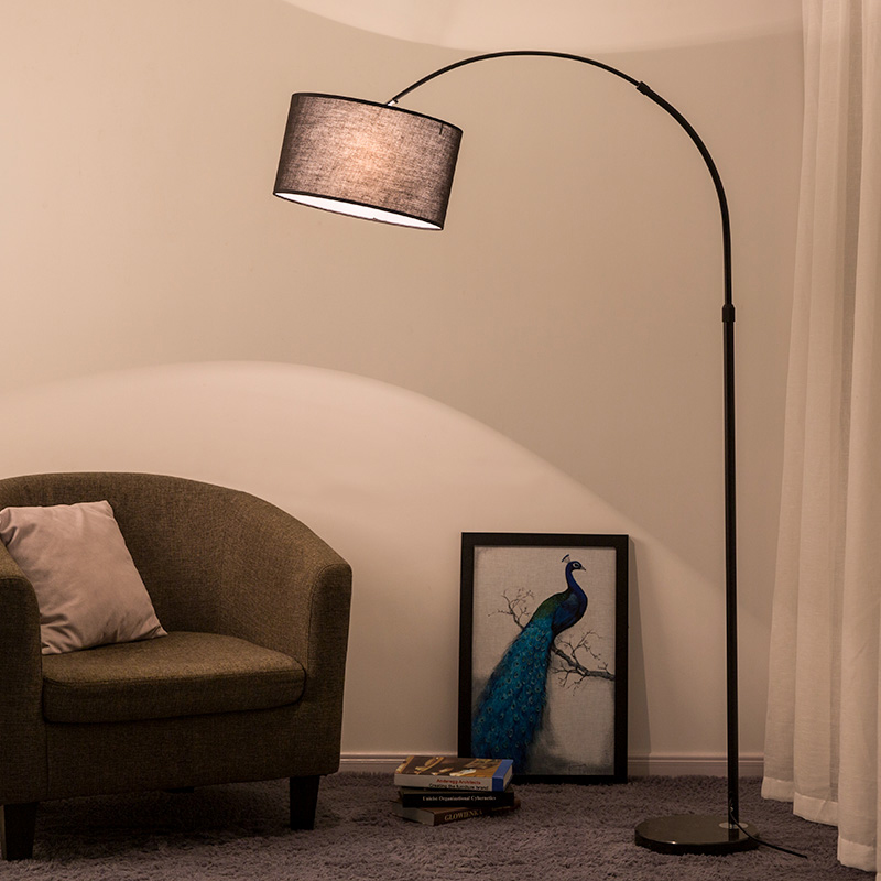 羽毛灯落地灯is风北欧灯具灯饰网红客厅茶M几灯床头卧室落地台灯