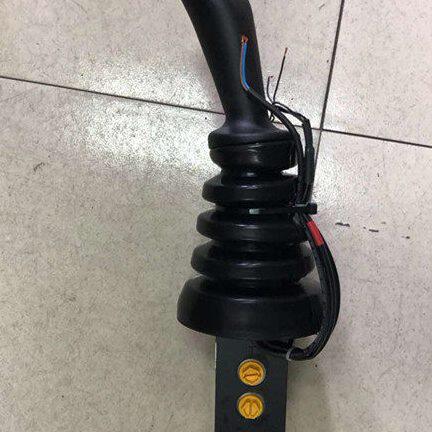 常林装载机铲车配件 ZLM955N先导阀 档位优先多路阀  岩石