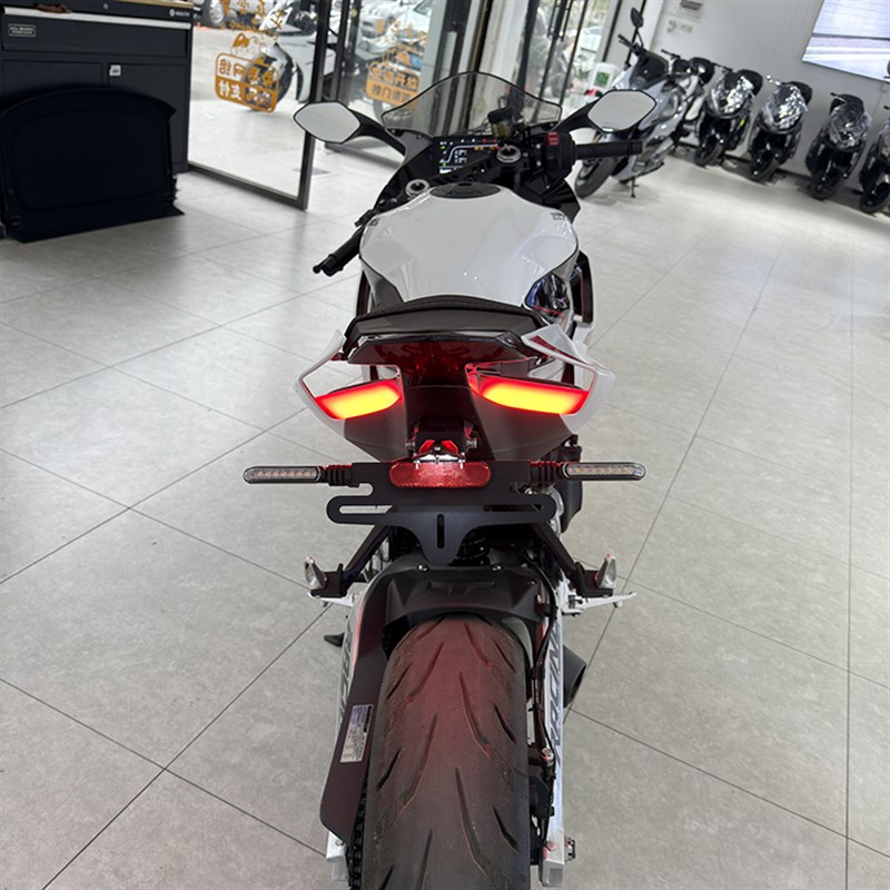 适用于升仕703RR改装短尾牌照架车牌架框可折叠挡泥板不锈钢配件