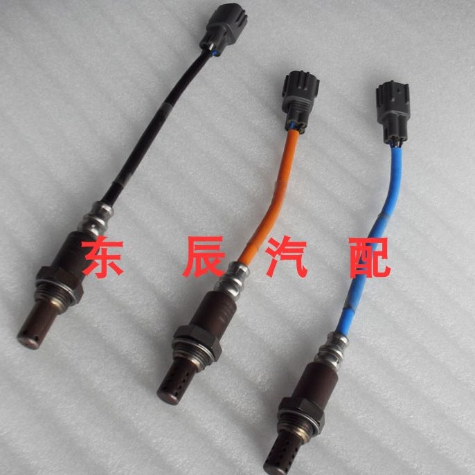 一汽森雅M80S80氧传感器S80M80前氧传感器 后氧传感器总成原厂