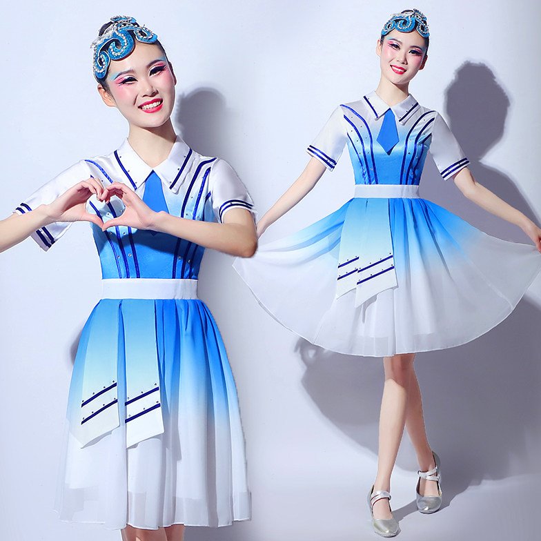 青春时尚舞台装短裙多色现代舞演出服学生装红领巾舞蹈服伴舞裙女