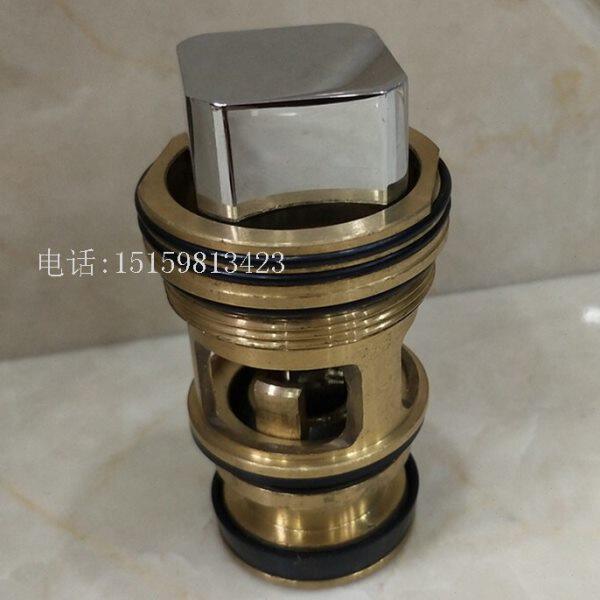 铜暗装冲洗阀阀芯配件方形手轮入墙式冲水器心延时阀芯配件预埋式