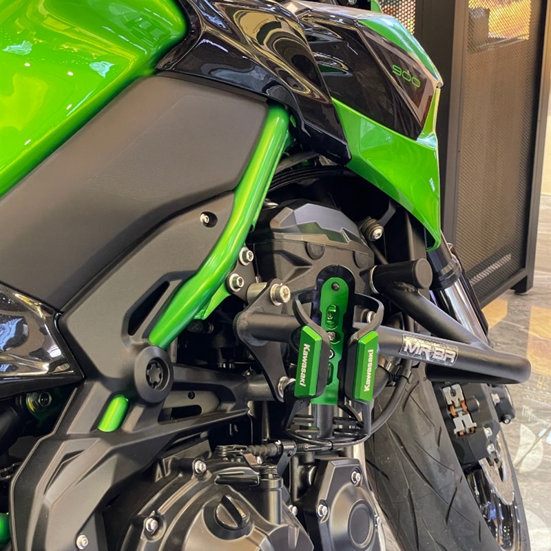 适用川崎Z1000/N19/Z900/RS Z800 Z750/650 Z250改装保险杠水杯架
