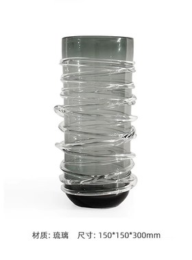 现代轻奢样板房客厅茶几餐桌售楼酒店洽谈桌花艺花U瓶酒具托盘摆