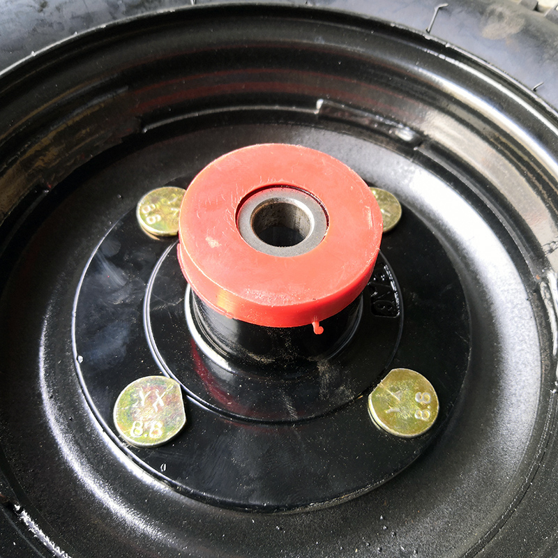 6302四孔前轮互换毂带轴承工地小骑兵3.00-8轮毂法兰电动三轮配件