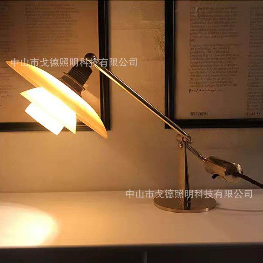 丹麦经典中古vintage书桌钢琴灯复古设计卧室床头可调节台灯