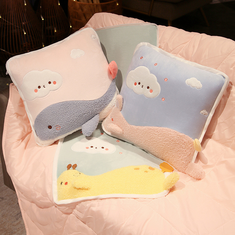 抱枕被子两用夏季办公室折叠午睡枕头空调毯子二合一汽车靠枕车载