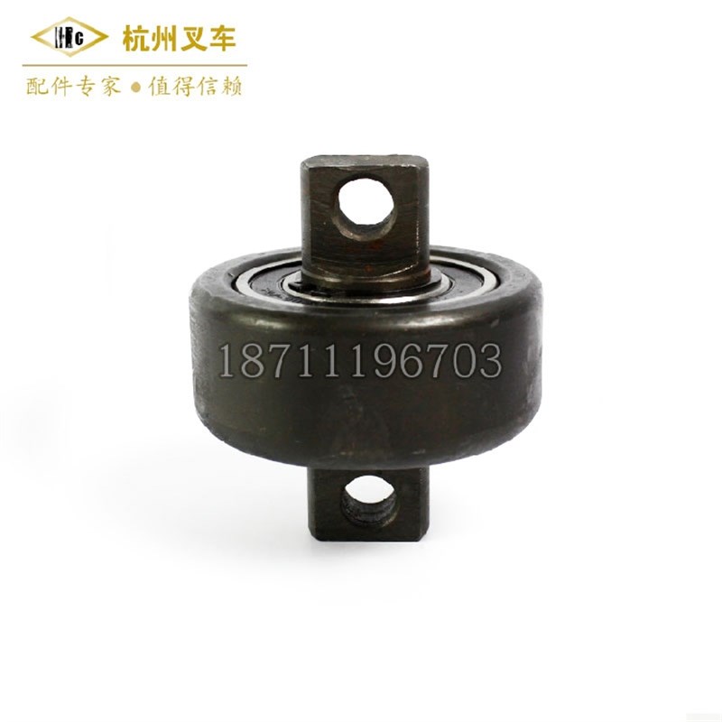 叉车配件 合力5 6 7吨叉车门架侧滚轮轴承 90*82*34