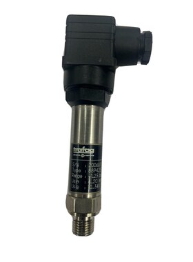TRAFAG 8894.23.3315 型压力变送器 -1...2.5 巴 10..34 伏直流 G