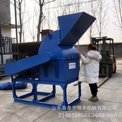 大型锤片式粉碎机多功能玉米秸秆粉碎机养殖饲料红枣玉米芯破碎机
