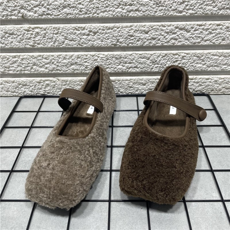 断码处理法式复古方头加绒玛丽珍鞋女秋冬仙女风平底毛毛鞋女外穿