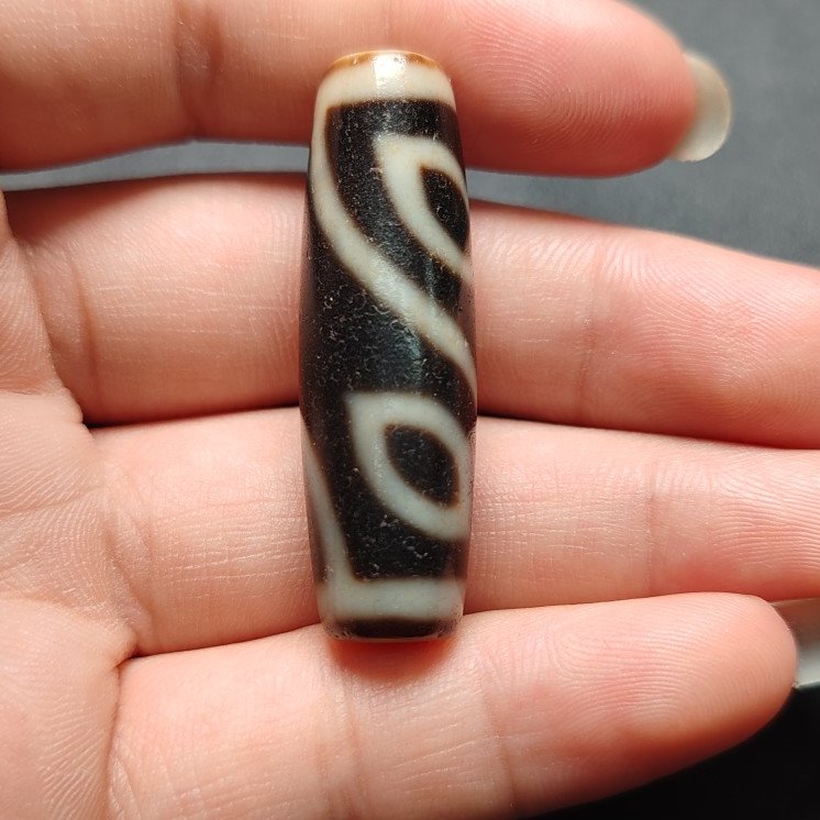 藏式古传统手工天珠玛瑙玉髓吊坠凤四眼黑底牙黄天眼纹路感民族风