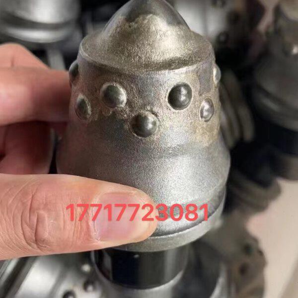 旋挖齿3060 硬岩加焊耐磨合金条旋挖机齿子弹头3050 3055打桩截齿
