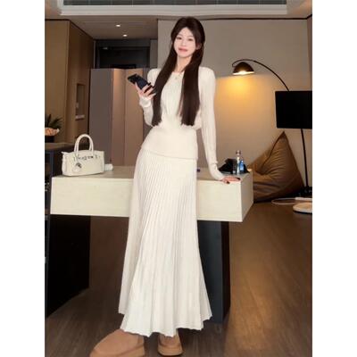 2025新款大方得体针织长