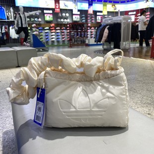 正品阿迪达斯ADIDAS三叶草女时尚百搭大容量运动休闲斜挎包KF2667