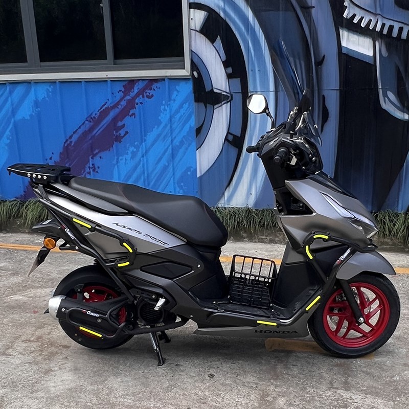 适用本田裂刃NS125RX摩托车LD125前挡风防风护手罩前风挡改装配件