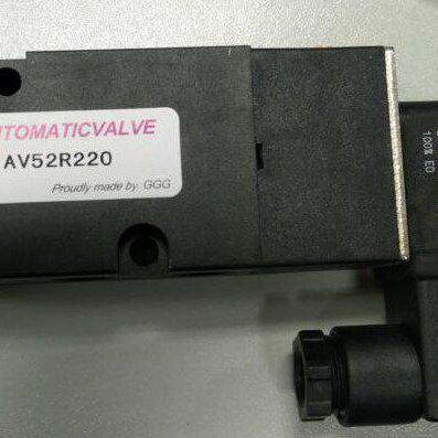 AV52R220气动控制电磁阀RL-525MNT DC24V   AV52R240   AV52D240