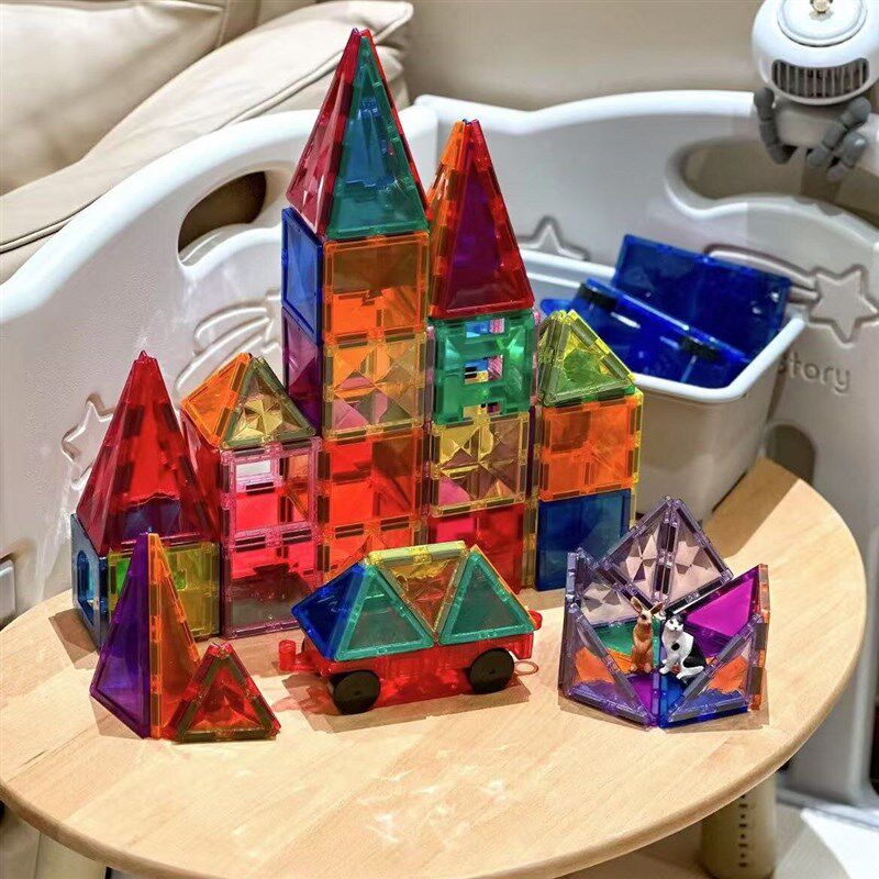 磁力片儿童益智拼装男女孩子彩窗搭建宝宝玩具拼搭磁力片生日礼物