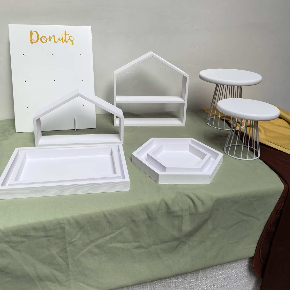 新款白色木质甜品台展示架订婚糕D点摆件甜品台展示架商务摆台