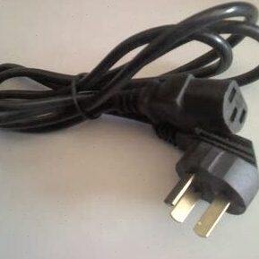 品电子秤字三孔芯配件电子称包邮孔电源线通用型台圆孔称插充电器