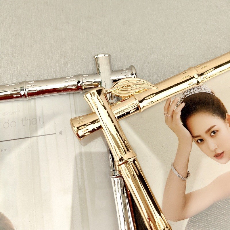 工厂出售金属电镀相框装饰摆台E创意婚纱相框免费冲印照片