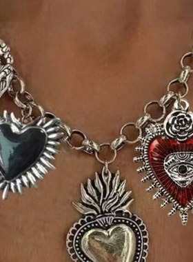 覆古银炼个p性吊坠项炼的妇女