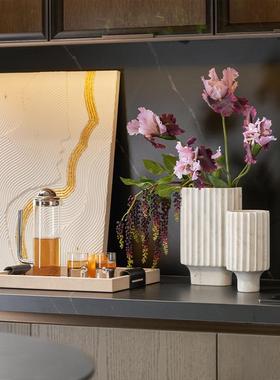 邸高家居 现代意思轻奢样板间餐厅餐边柜橱窗P水吧台托盘花瓶摆件