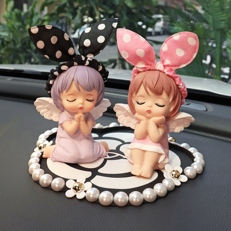 汽车摆件女神款可爱网红车内饰品安妮H车载中控台内饰装饰用品大