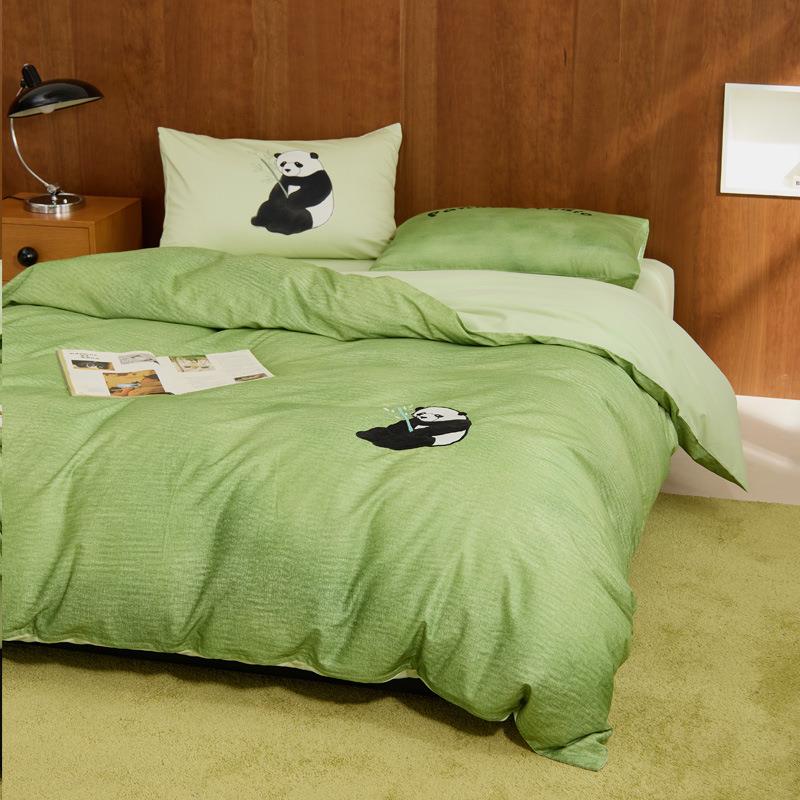 秋冬款家用全棉磨毛四件套卡通熊猫被套枕套床单