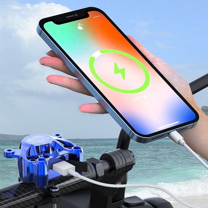 适用无极CU525巡航太子摩托车加装USB充电口12V快充防水改装配件