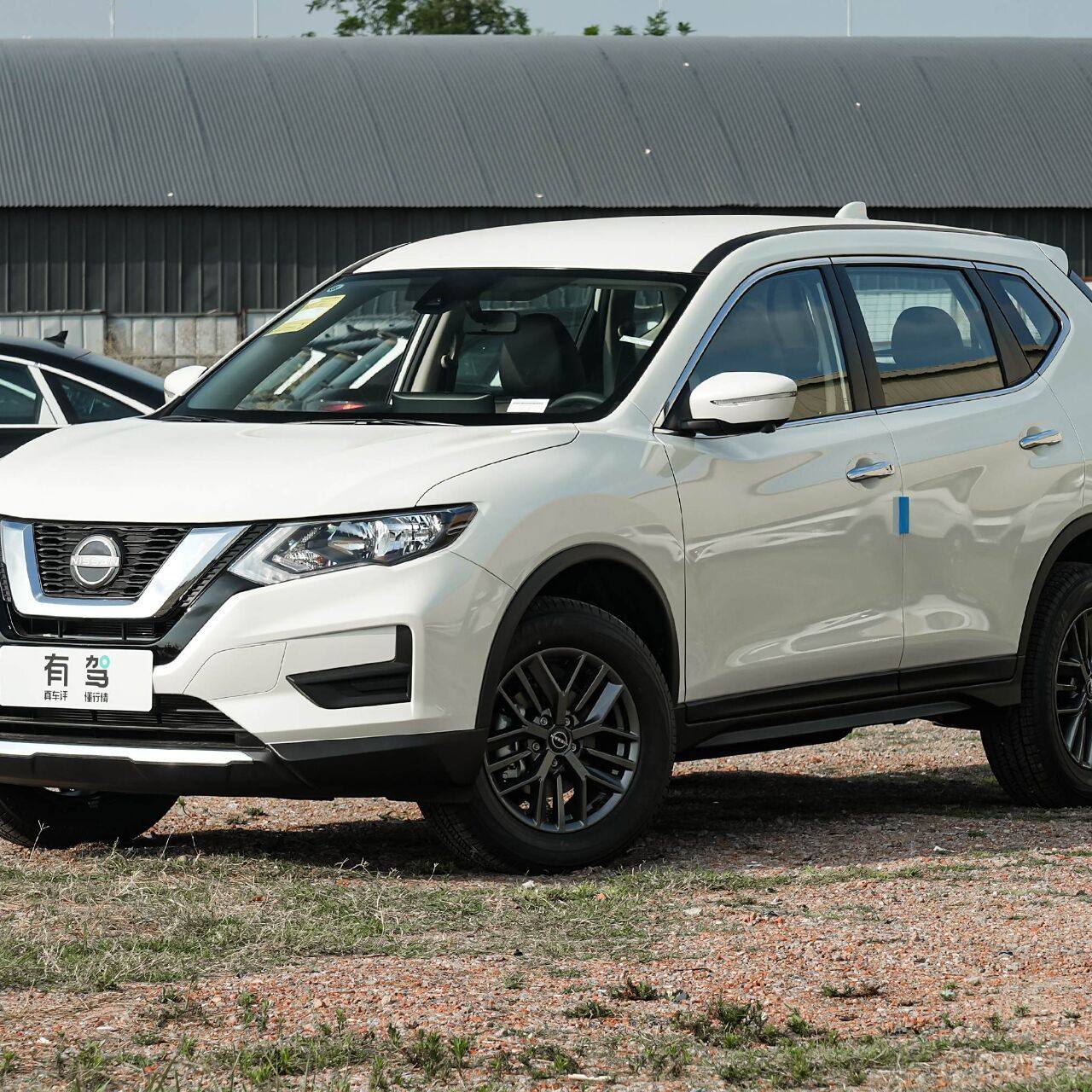 适用于尼桑奇骏14-16 17-21款奇骏前保险杠后保险杠大包围带烤漆