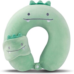 Travel pillow for childrDen with sleep goggles