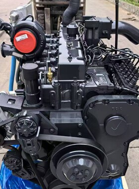 柴油发动机SA6D114E-2，260马力配小松PC300-7 六缸四冲程